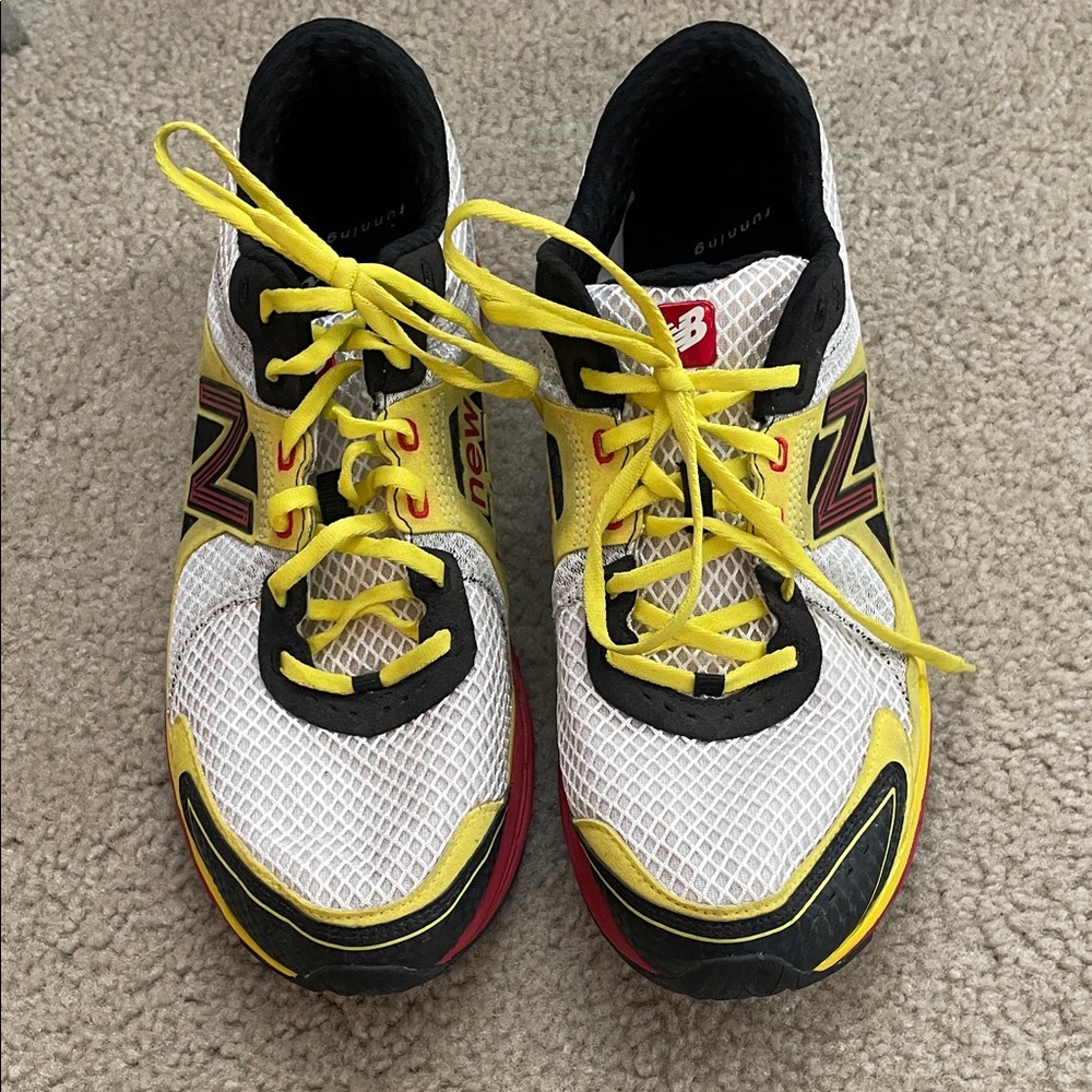 New Balance Men's MR1190 Running Shoe, White/ Neon Yellow